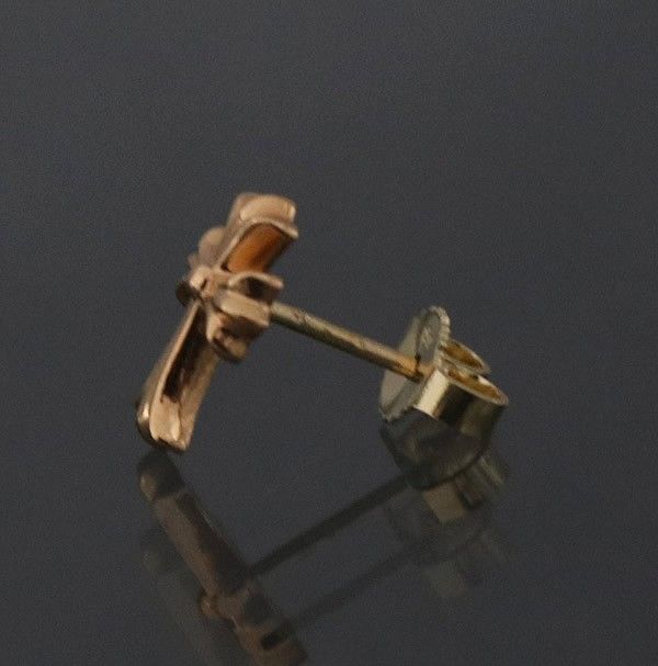 正規品✳︎クロムハーツ　22kゴールドスタッドピアス　片耳 クロムハーツCHプラススタッド22K（ピアス）|クロムハーツ通販