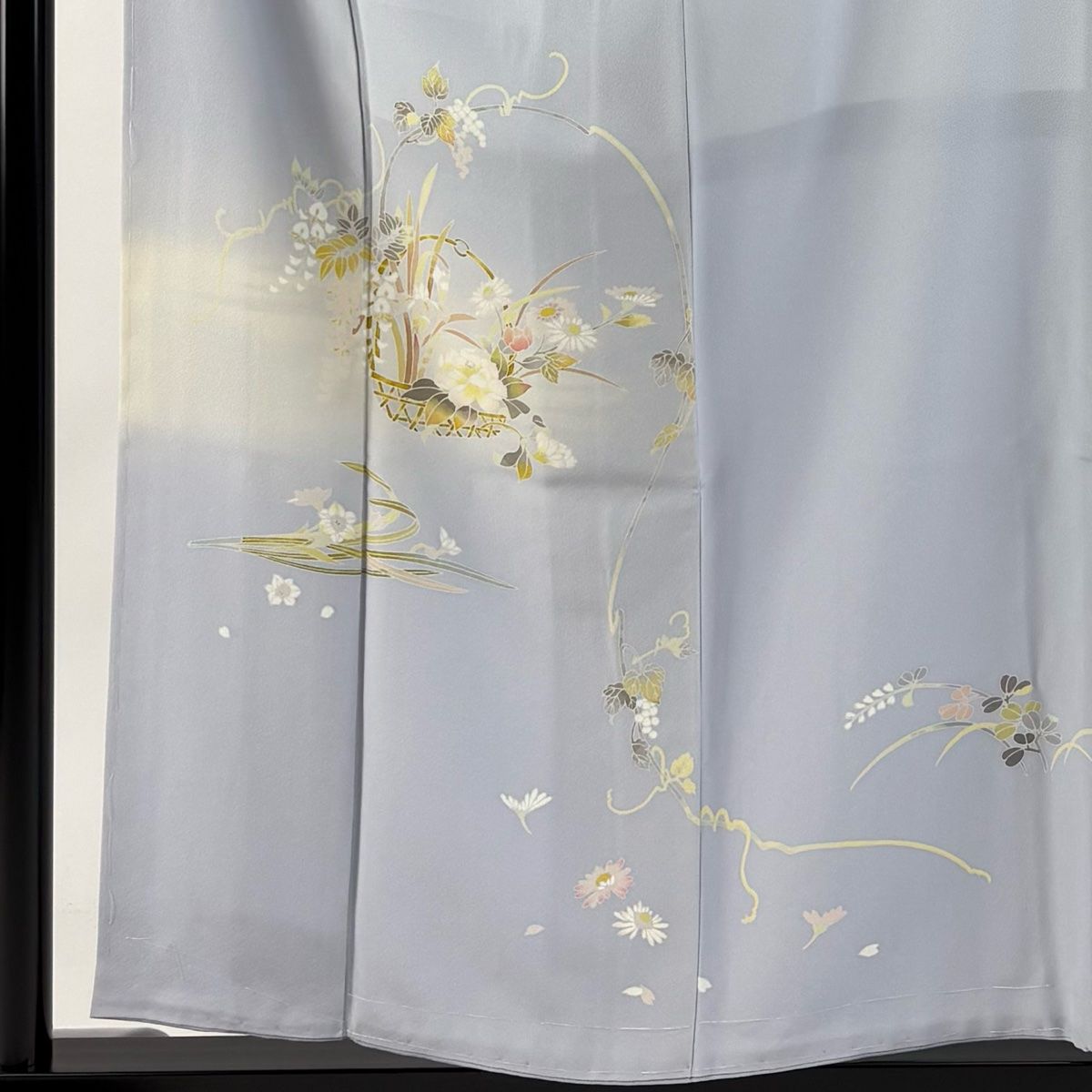 付下げ 身丈158cm 裄丈64.5cm M 袷 松本健一 落款 花籠 葡萄 ぼかし 水色 正絹