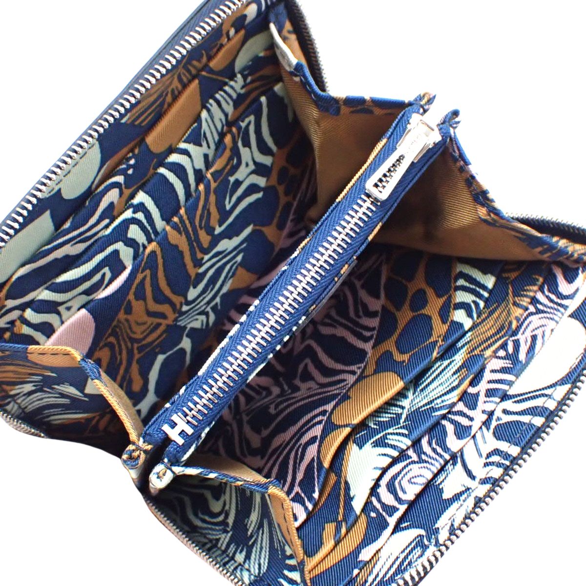 HERMES(エルメス) アザップコンパクト シルクイン ブルードプリュス  