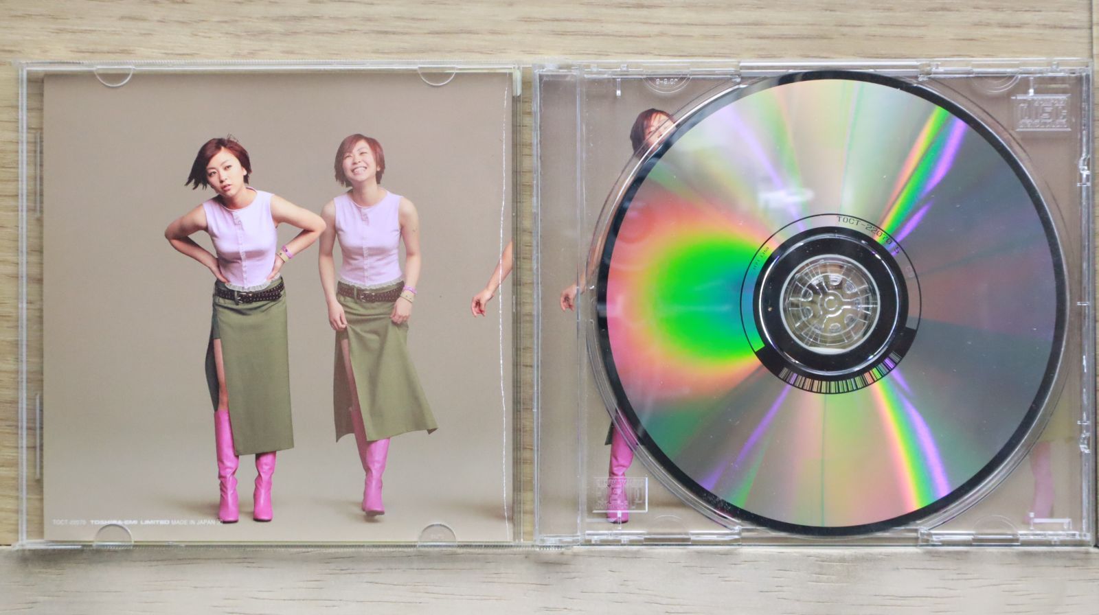 宇多田ヒカル 限定品鏡 Amazon.co.jp: CD／UTADA （宇多田ヒカル） ：EXODUS ＆ EXODUS