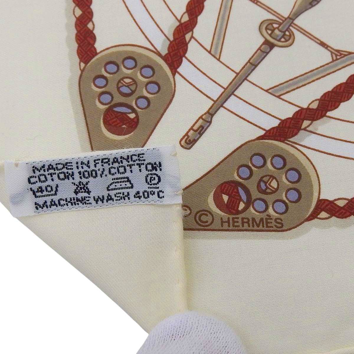 美品 エルメス プリーツ スカーフ カレ90 スピンネーカー 気球 HERMES エルメス プリーツカレ90 LES CLES 鍵 スカーフ ホワイト