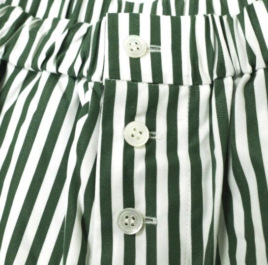 シャツ＆ショートパンツ