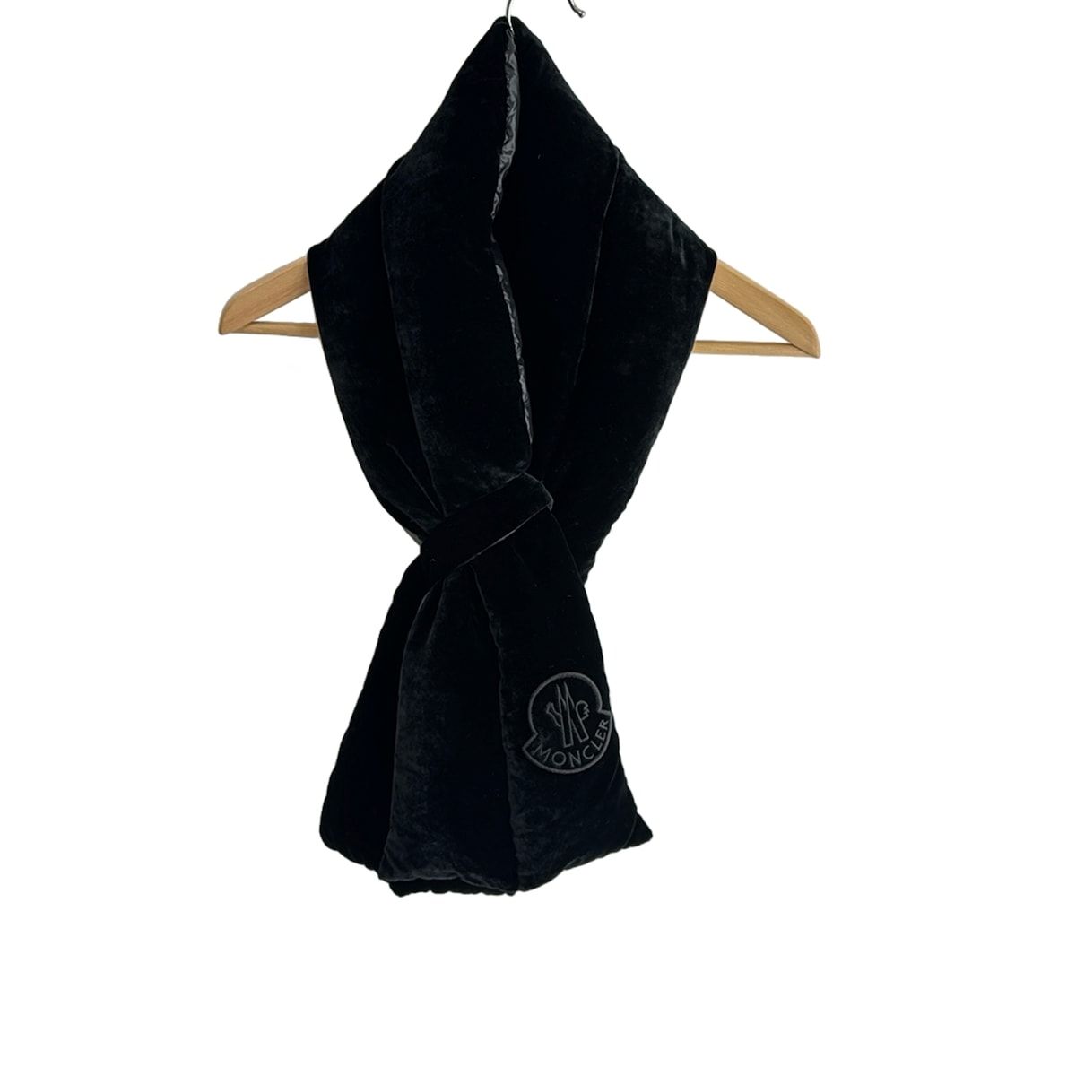 【美品】 MONCLER モンクレール SCIARPA マフラー ブラック MONCLER(モンクレール) マフラー美品 - 黒 SCIARPA/ダウン