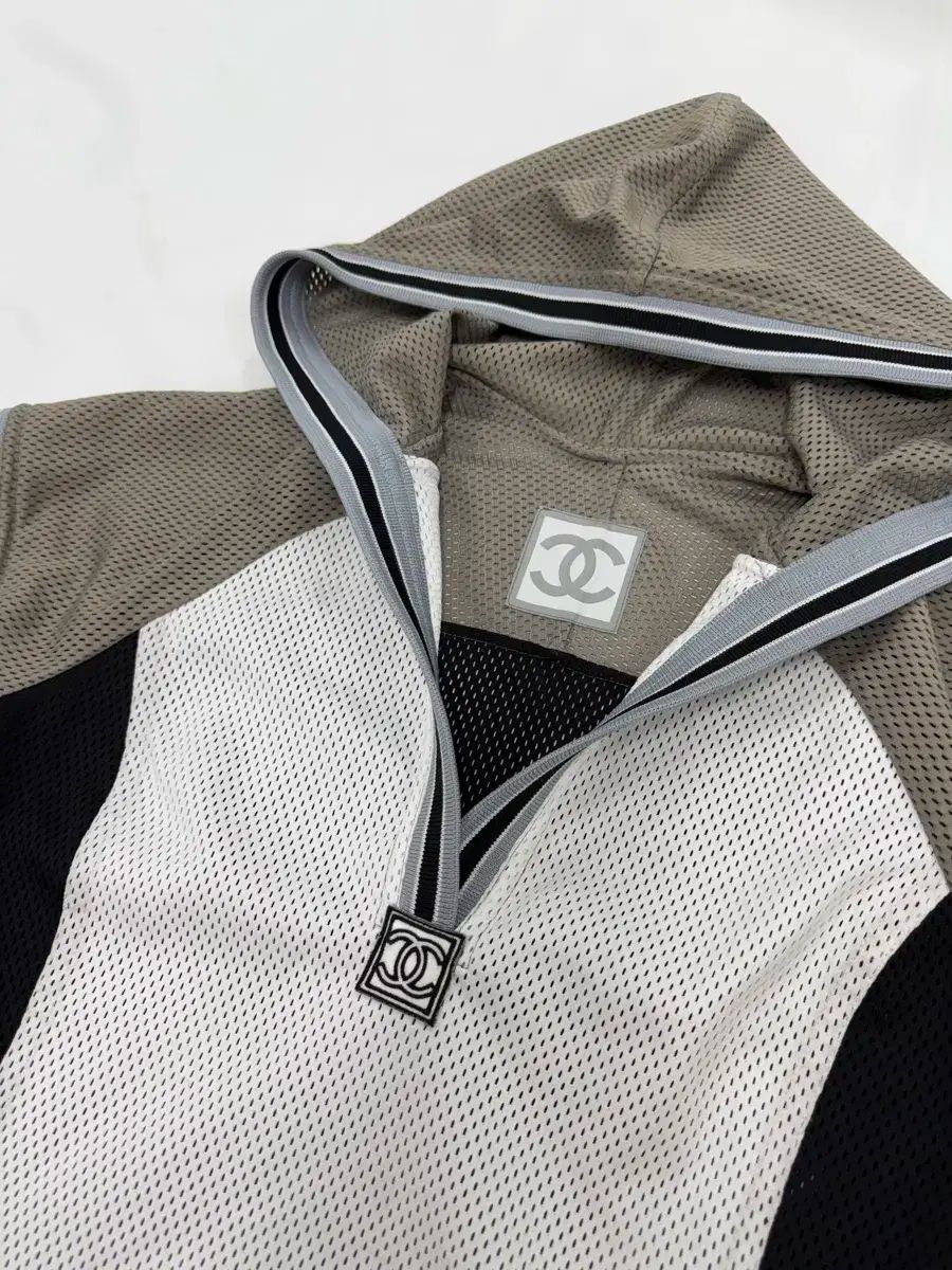 CHANEL(シャネル ) スポーツライン メッシュ 半袖 フーディー