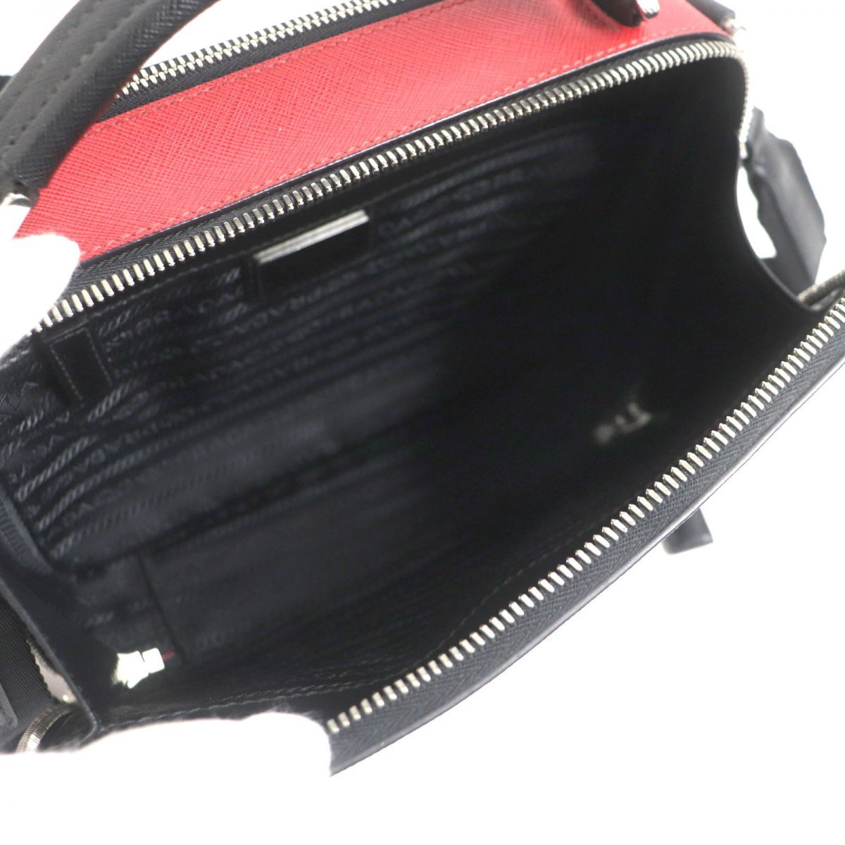 極美品▽PRADA プラダ 2VH069 ブリック 三角ロゴ付き サフィアーノ 