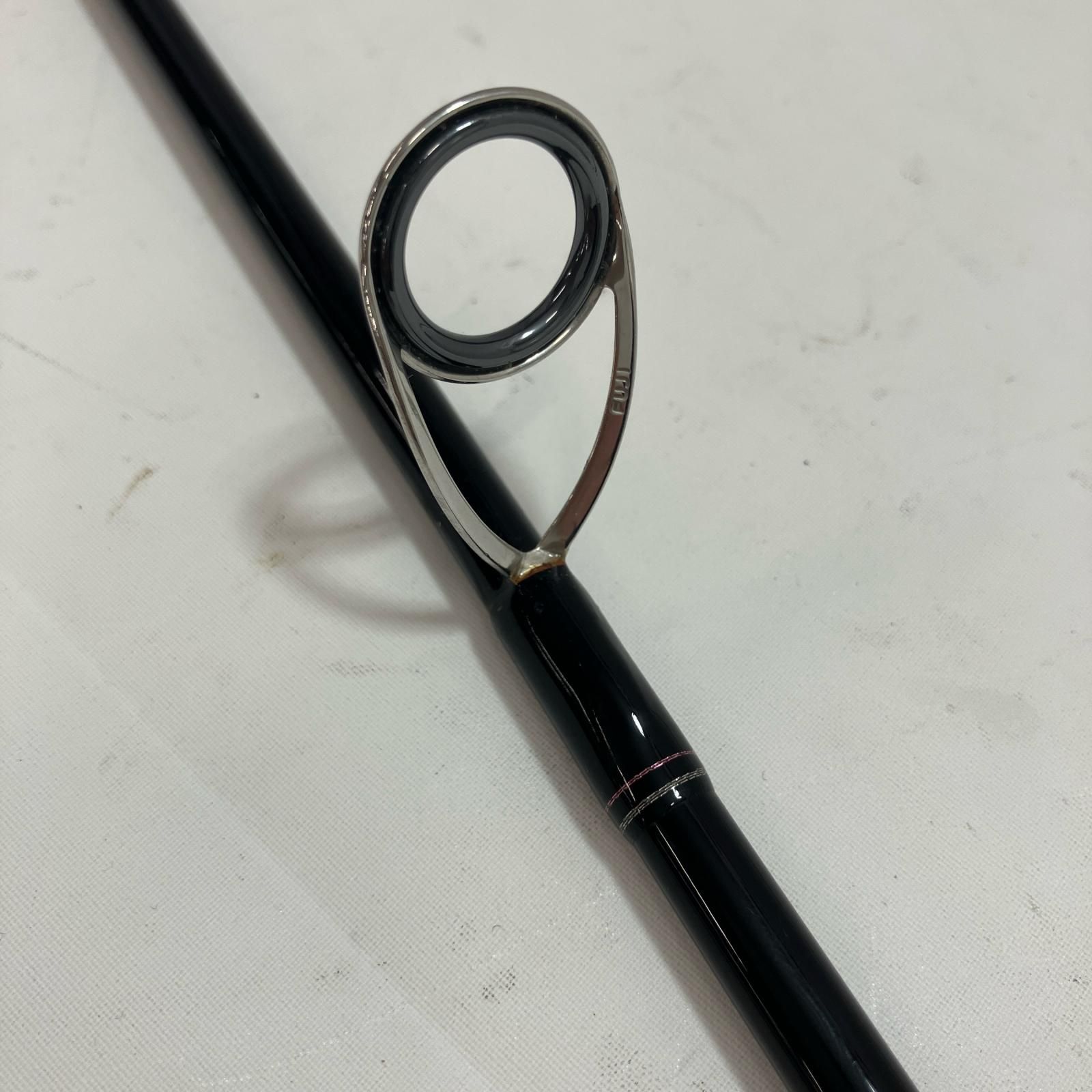 地元色のある gamakatu ガマカツ ルアーロッド ラグゼ桜幻 S-82ML-solid.F 24215 竿袋付 来店をご期待!