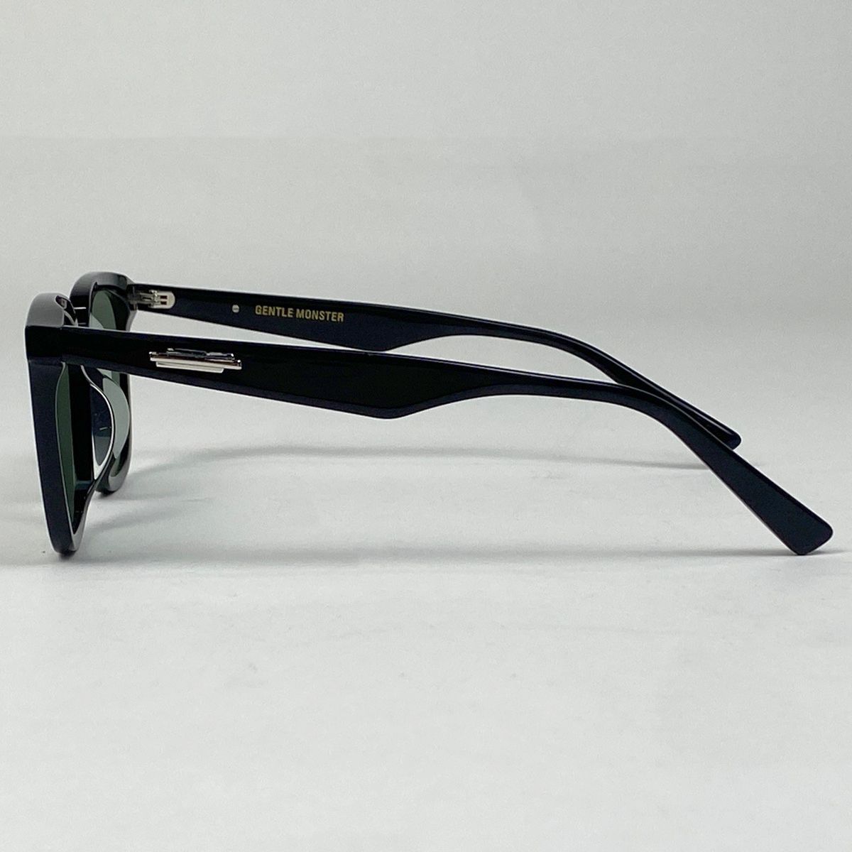 ジェントルモンスター Gentle Monster LILIT リリット 黒色 Lilit 01(K
