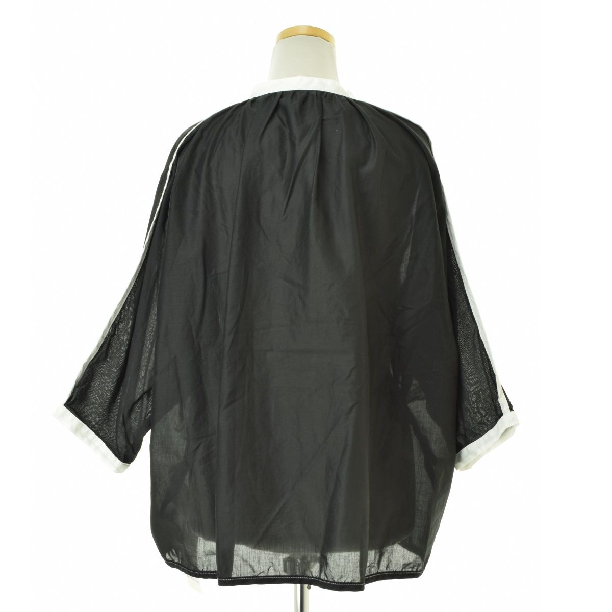 【ARTEPOVERA】120/2 スーピマコットン ローン 配色 ギャザー ドルマン シャツ七分袖ブラウス ARTE POVERA｜120/2 スーピマコットン ローン 配色 ギャザー ドルマン
