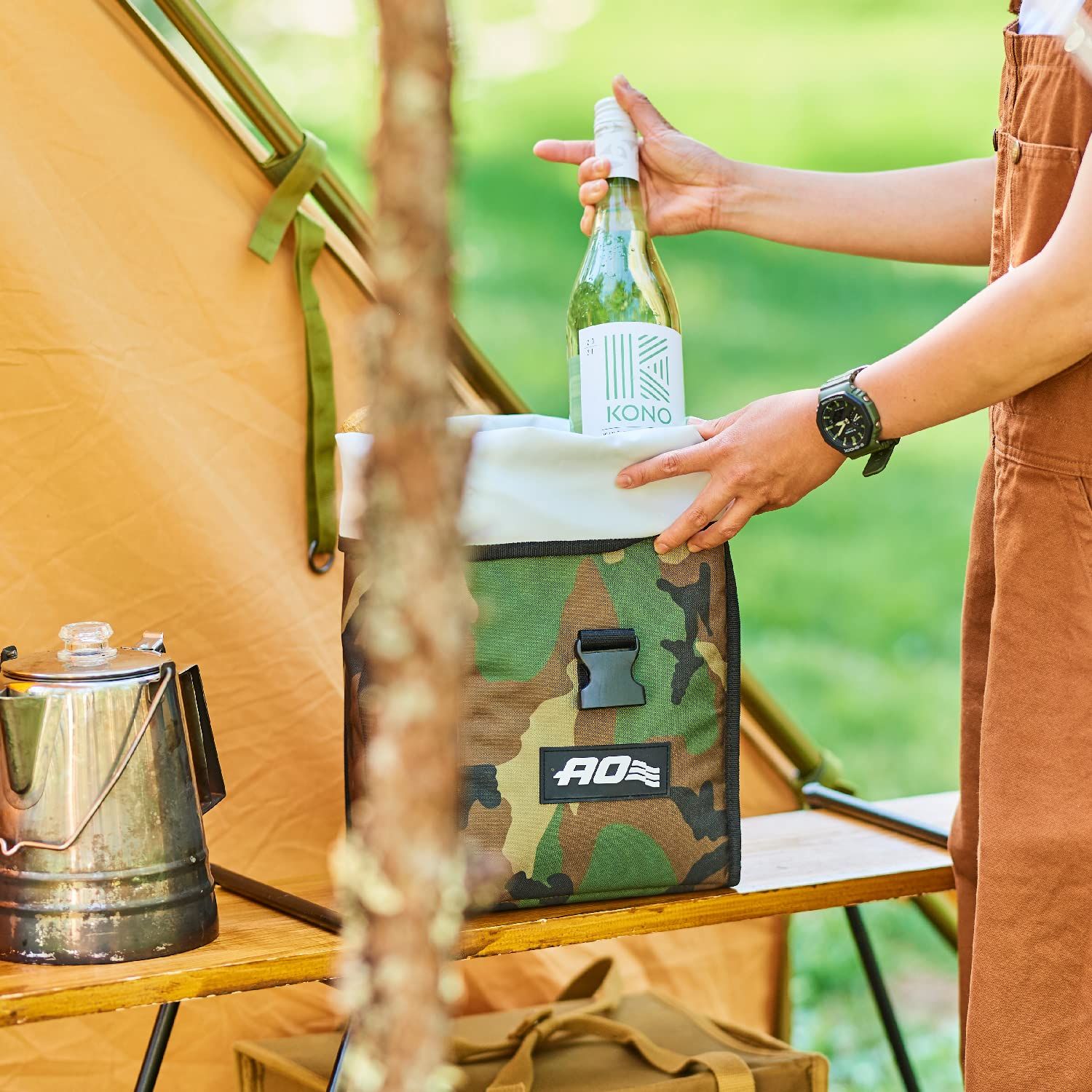 AO Coolers エーオークーラーズ ランチ ソフトクーラー 各色 5.7L バックル式 フック式 軽量 保冷 クーラーボックス 小型 保冷バッグ お弁当 キャンプ ピクニック ゴルフ 通学 通勤 サブクーラー 日本正規品 正規品5年保証 HRDEVELOPMENT_JP