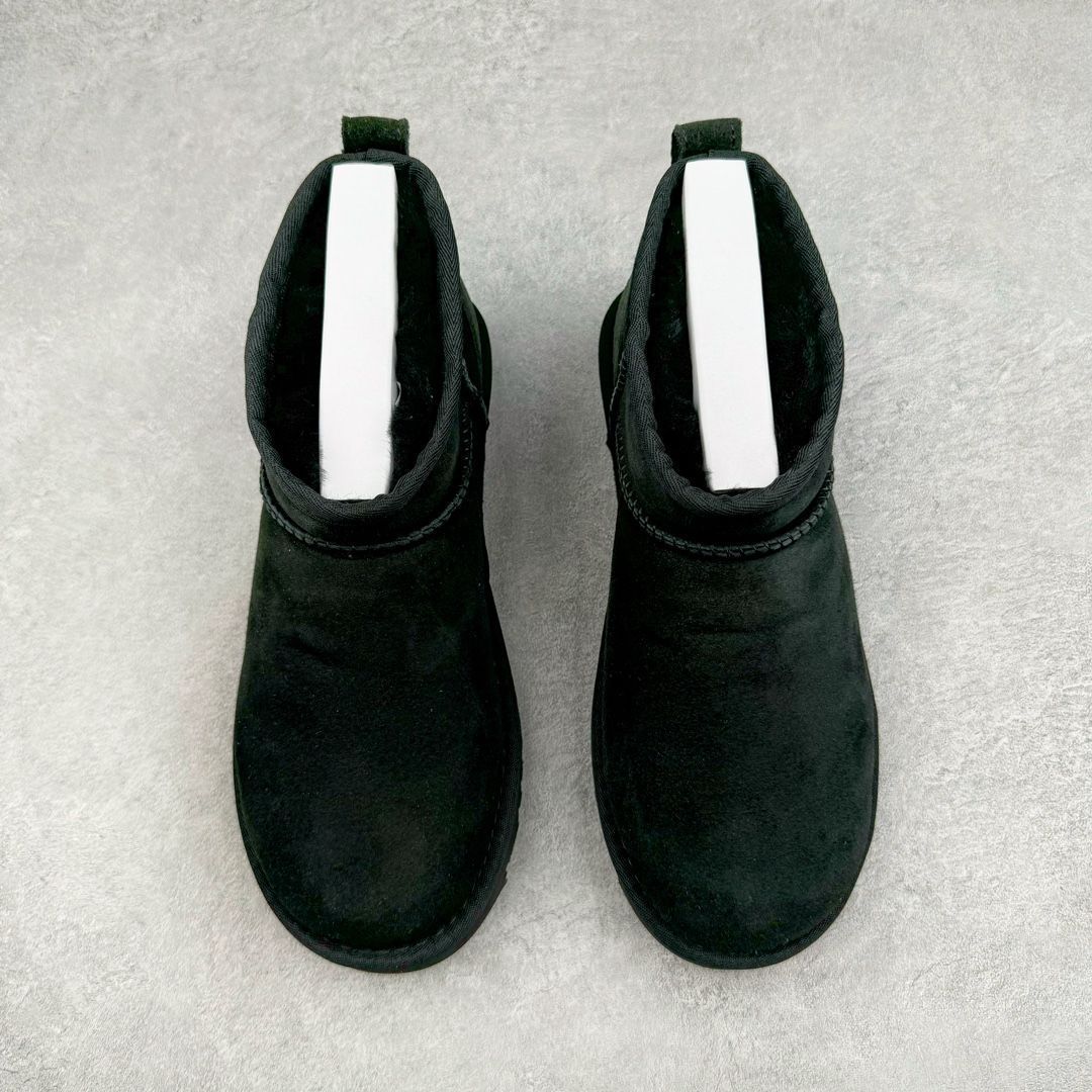 UGG プレミアム シープスキン スノー シューズ
