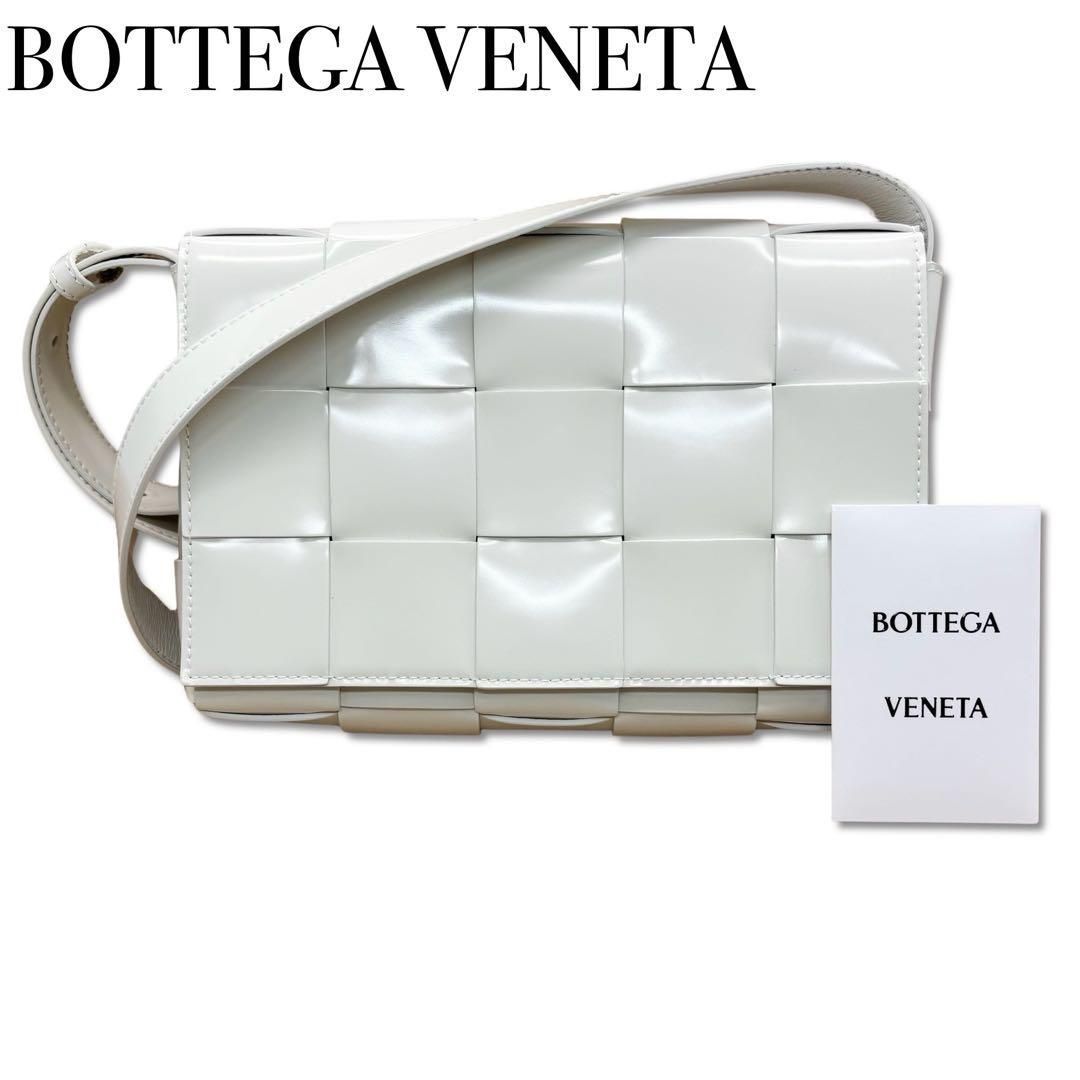 BOTTEGA VENETA ボッテガヴェネタ マキシイントレチャート カセット