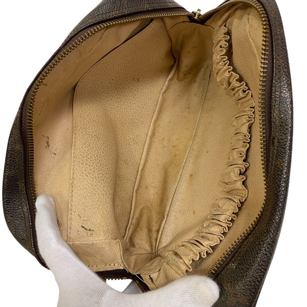 ルイ ヴィトン モノグラム トゥルース トワレット23 セカンドバッグ