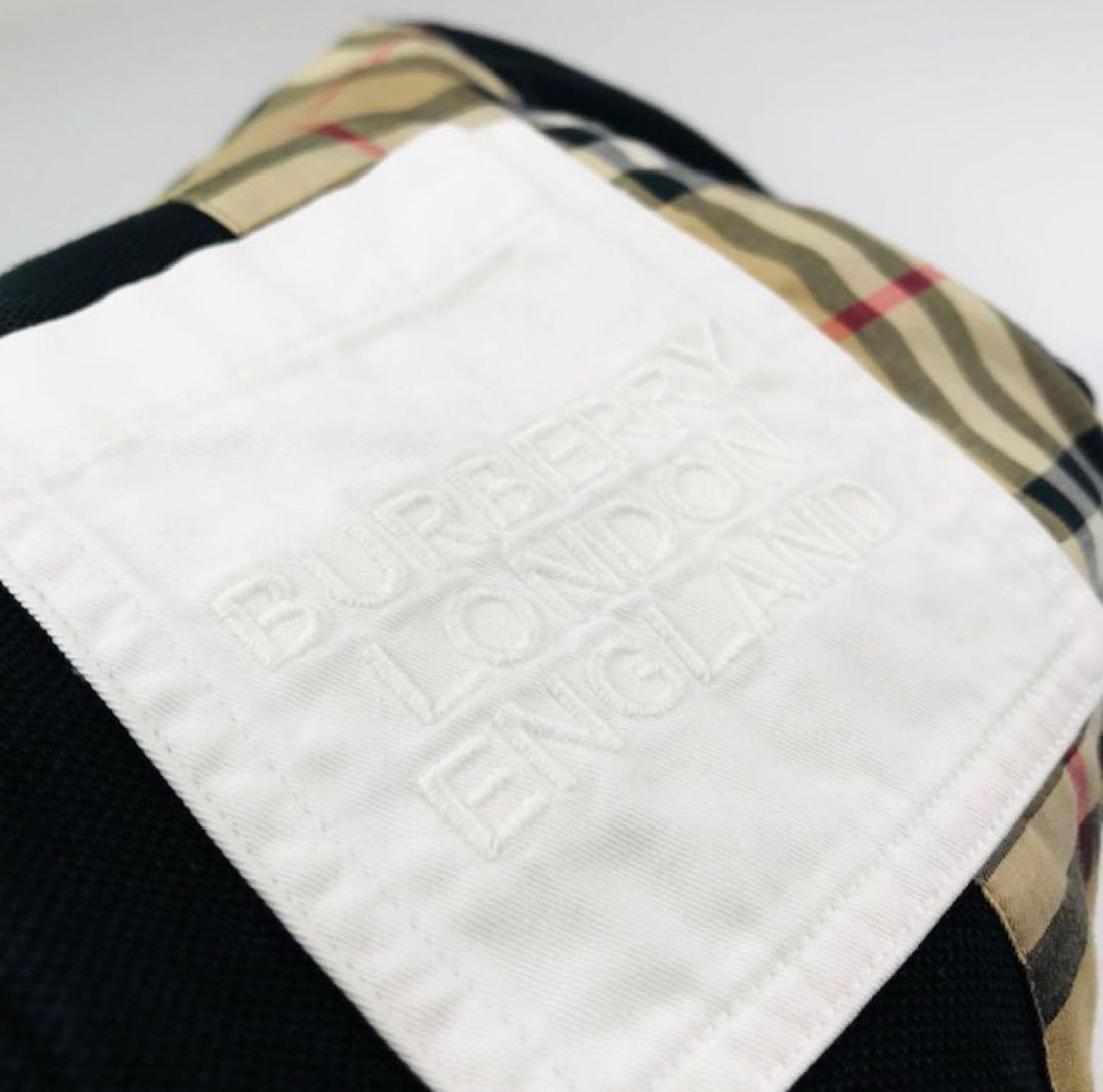 BURBERRY バーバリー ガールズ バーバリーチェック柄切替し ブランドロゴ刺繍ポケット付き ワンピース 104㎝ ブラック キッズ チルドレン アウター 秋冬物 発表会 子供服 カジュアル