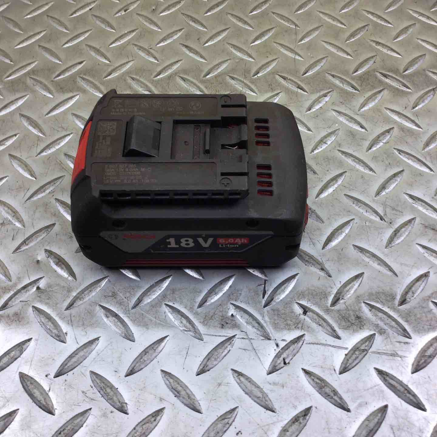 BOSCH ボッシュ コードレスインパクトドライバー レンチ GDX18V-EC 川崎店