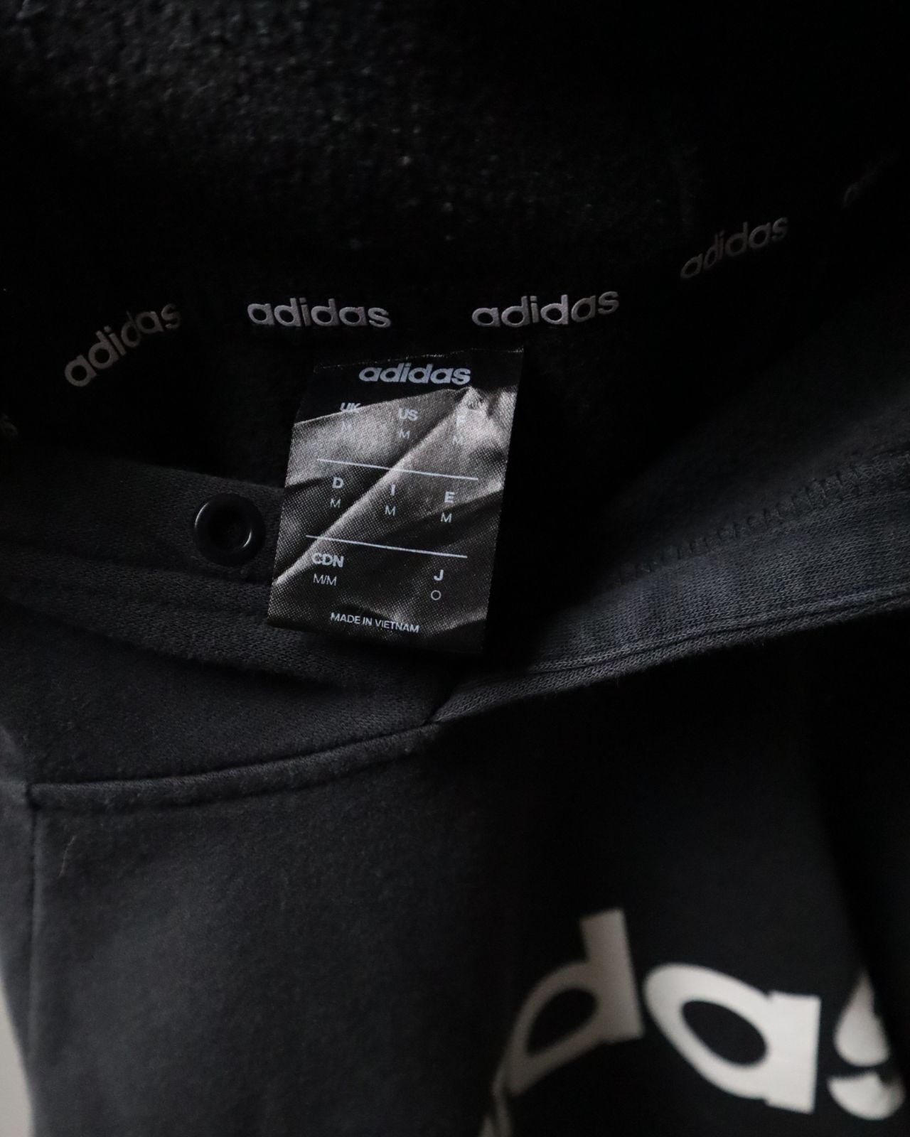 00s adidas ダメージ加工 黒パーカー　noill ボロ 00s adidas ダメージ加工 黒パーカー noill ボロ - メルカリ