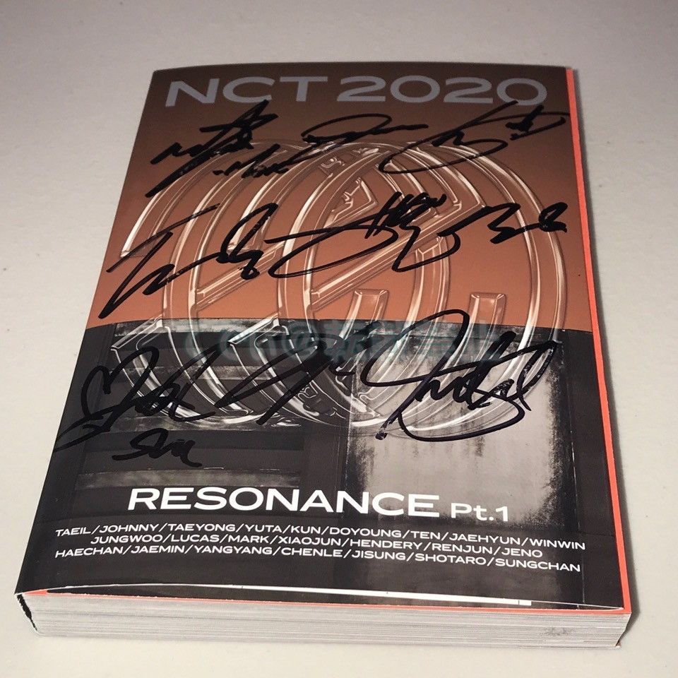 NCT127 直筆サイン「Resonance Pt.1」The Future - メルカリ