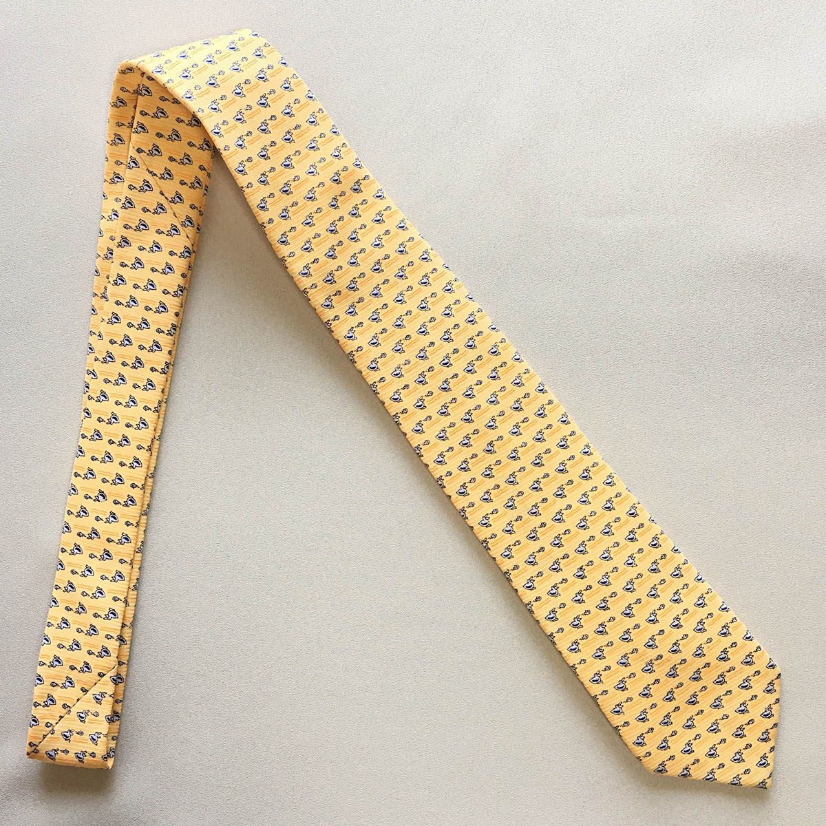 美品 エルメス HERMES ネクタイ シルク100% フランス製 オレンジ 動物