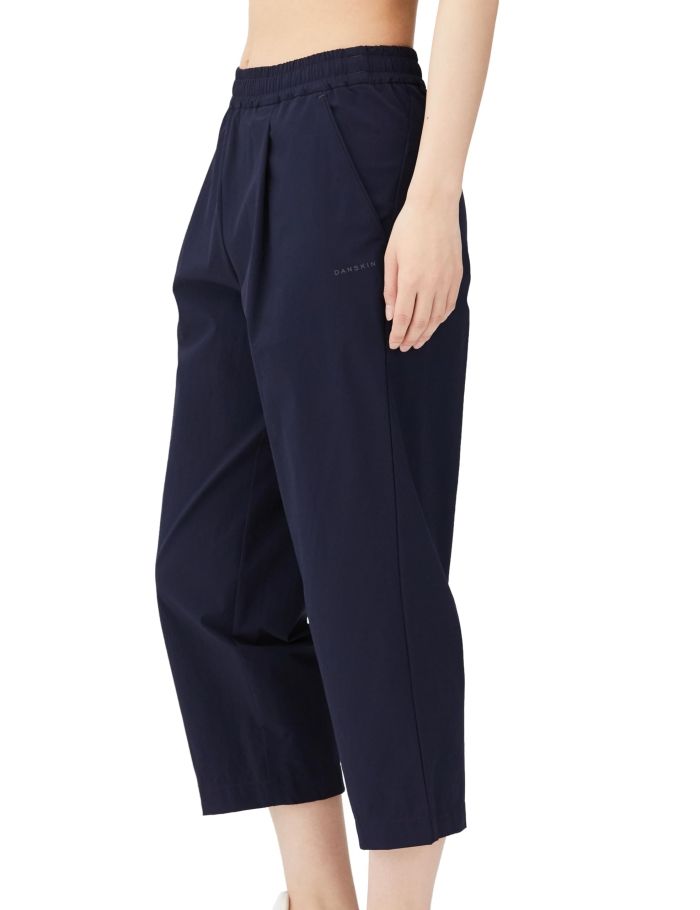 新品・5営業日で発送】DANSKIN(ダンスキン) ESSEN_FIT_CROP_PNT