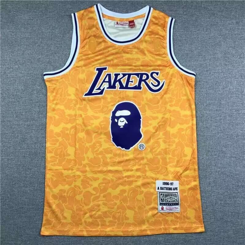 LAKERS BAPE 93 ジャージ - メルカリ