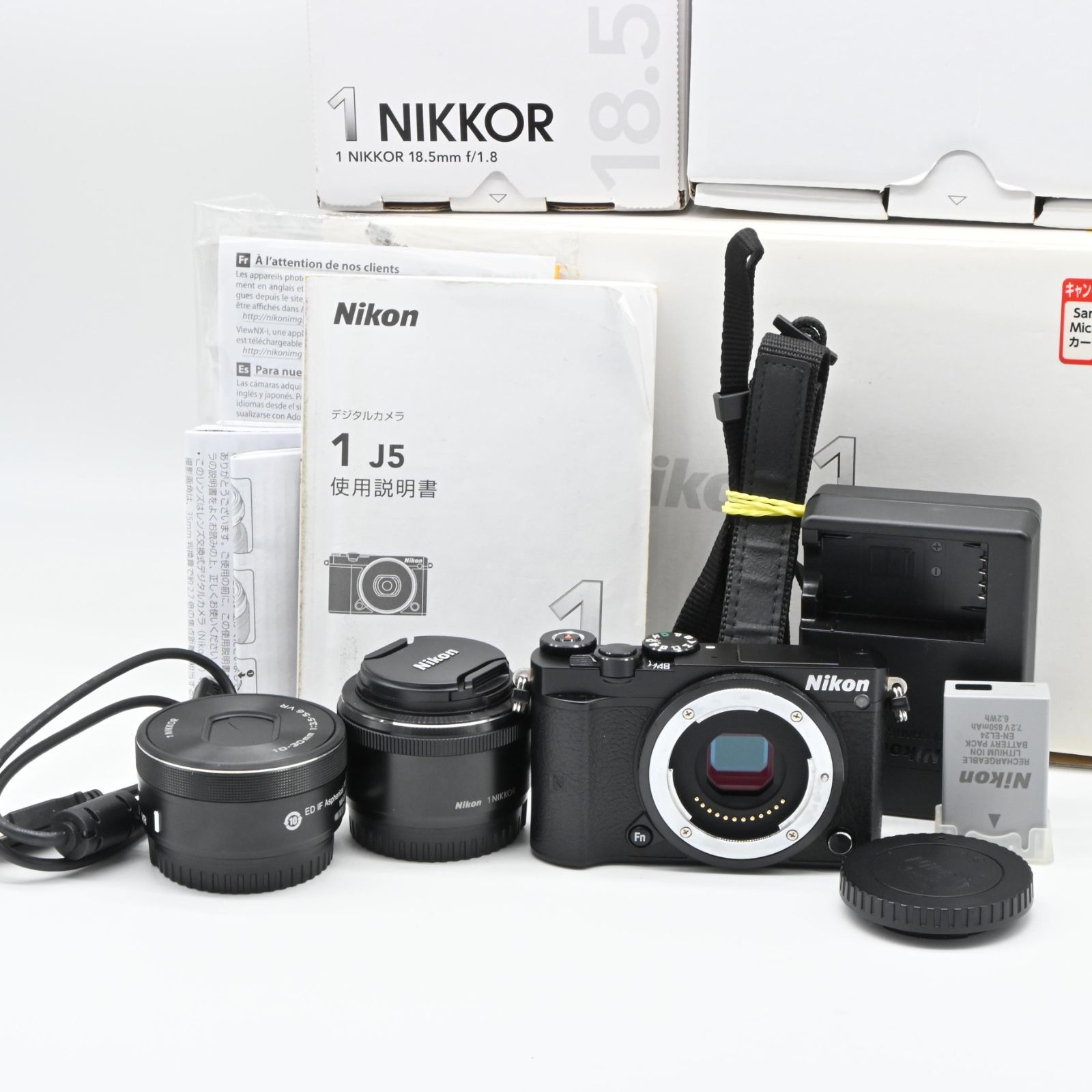 Nikon 1 J5 セット ニコン Nikon 1 J5 ダブルズームレンズキット [ブラック] 価格比較