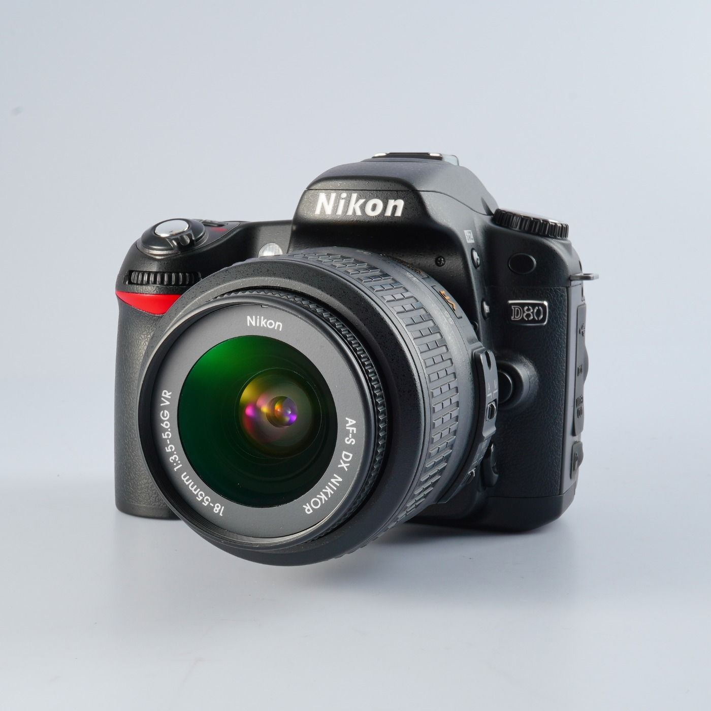 Nikon D80 DSLR Camera + AF-S DX Nikkor 18-70mm F3.5-4.5 G ED