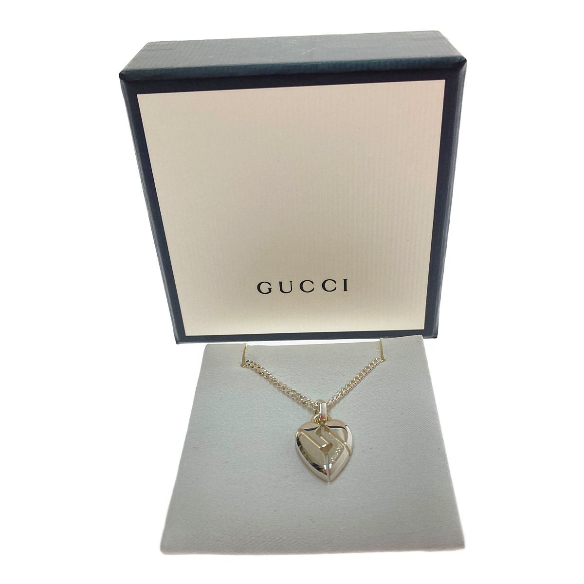 美品 □□GUCCI グッチ ネックレス ノット ハートペンダント 313463