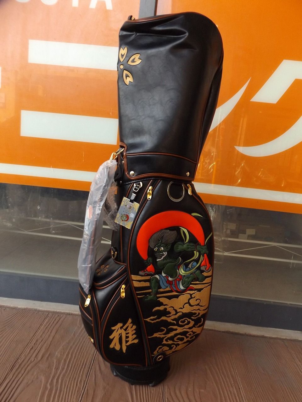  風神雷神 キャディバッグ JAPANモデル 9型 4.5 kg 刺繍 ブラック ゴルフバッグ ゴルフバッグ キャディバッグ ゴルフ