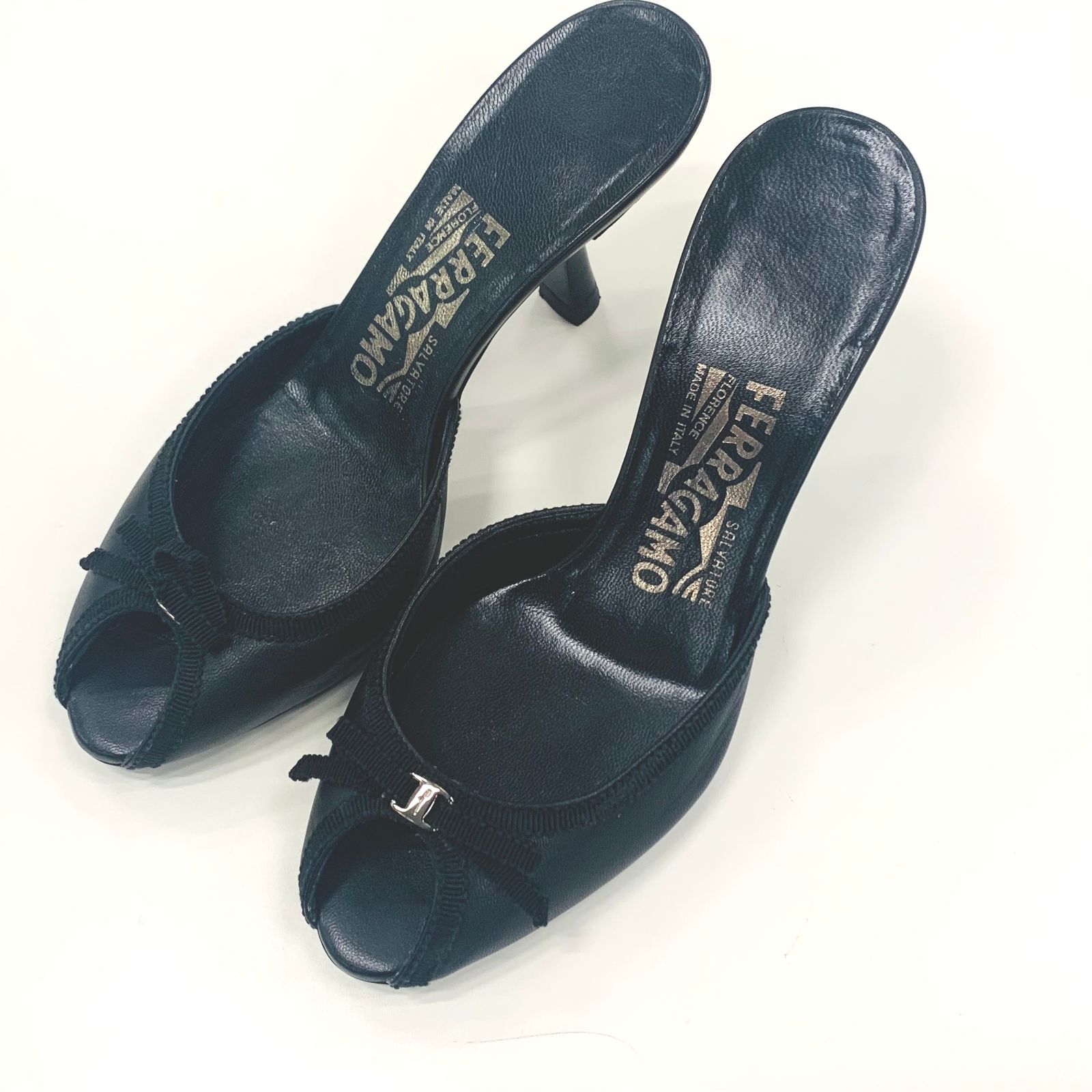 Ferragamo 6CMヒールミュール