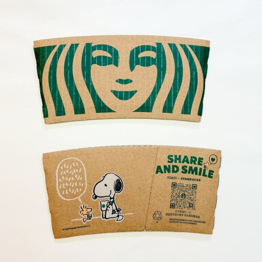 スターバックススヌーピーカップスリーブ - メルカリ