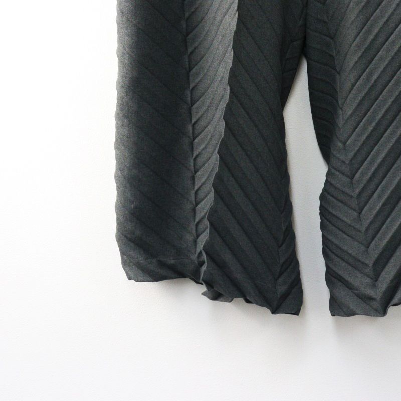 美品 ミー イッセイミヤケ me ISSEY MIYAKE ベルテッドプリーツワイド