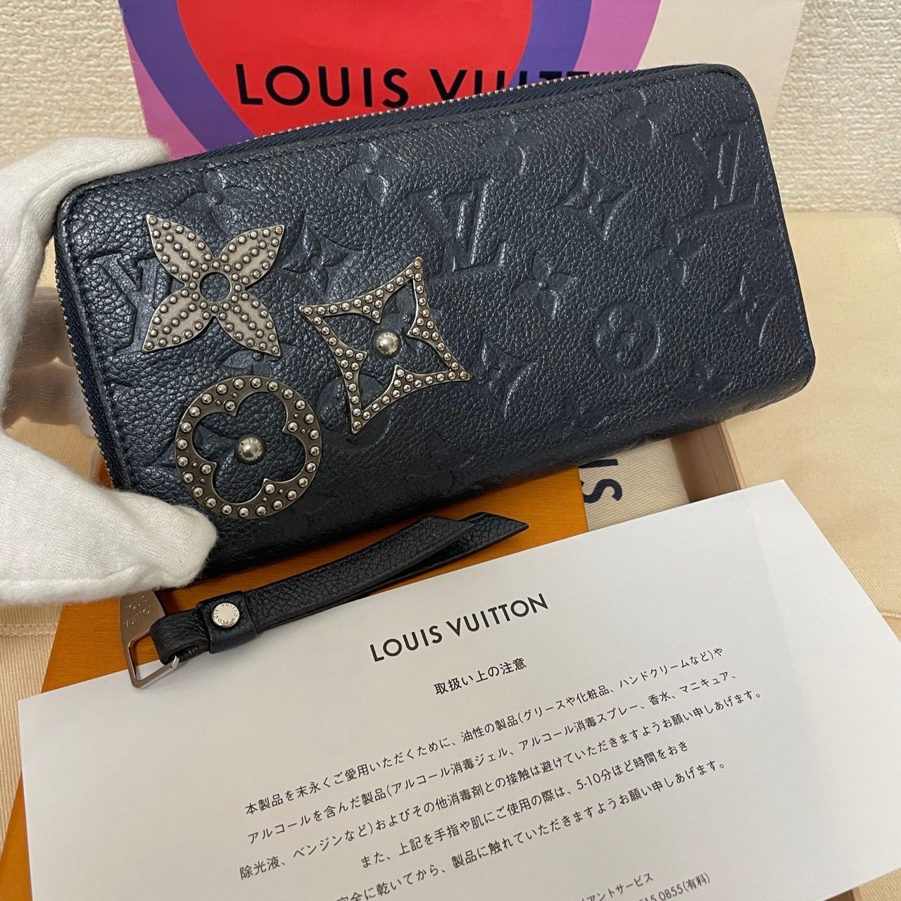 極上美品】ルイヴィトン モノグラム ジッピー アンプラント スタッズ  