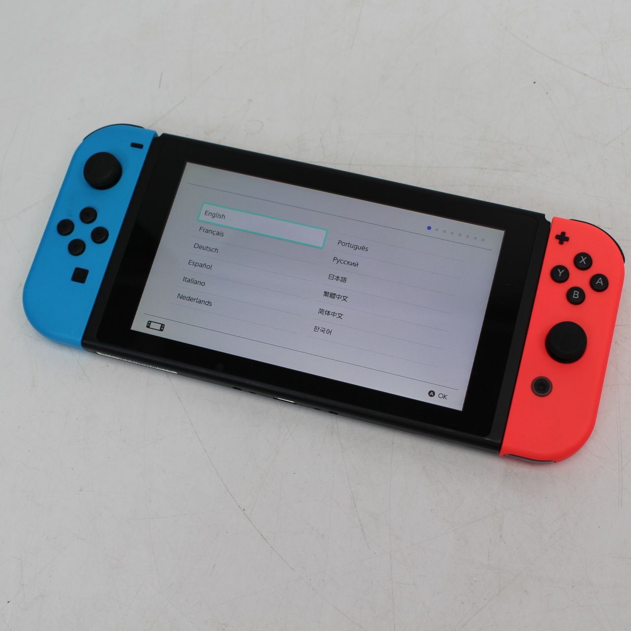 701)Nintendo Switch HAC-001 ニンテンドースイッチ 2020年製