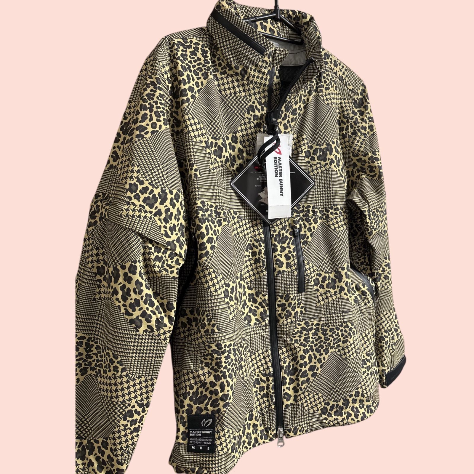 マスターバニーエディションレオパード柄レインウェア1 M