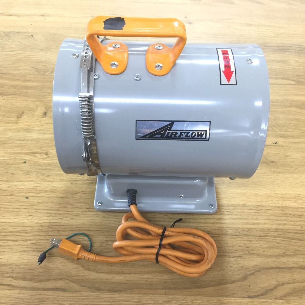 100V