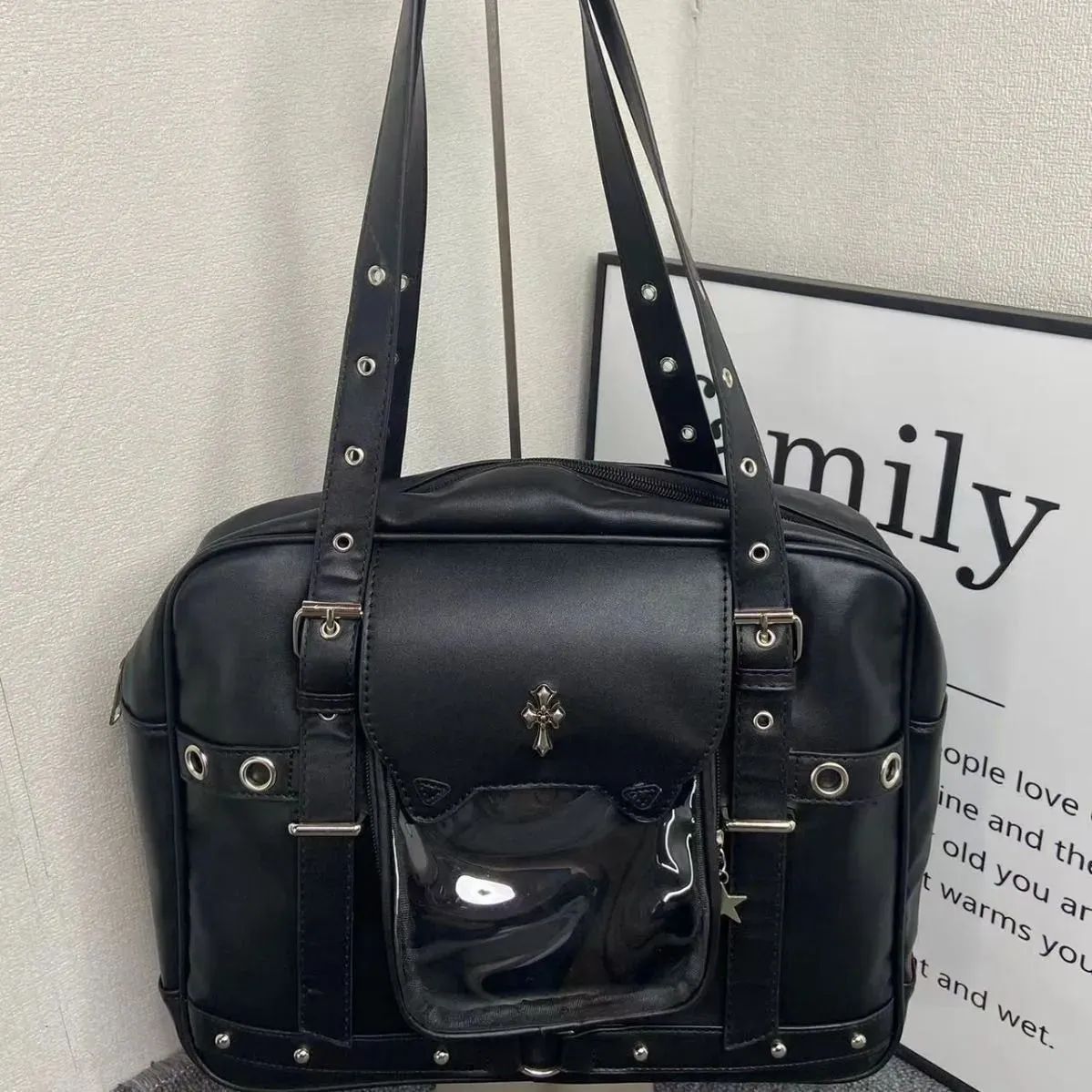 原神痛バ 黒 ティワットの旅途 シリーズ イメージ 痛バッグ 原神 フリーナ