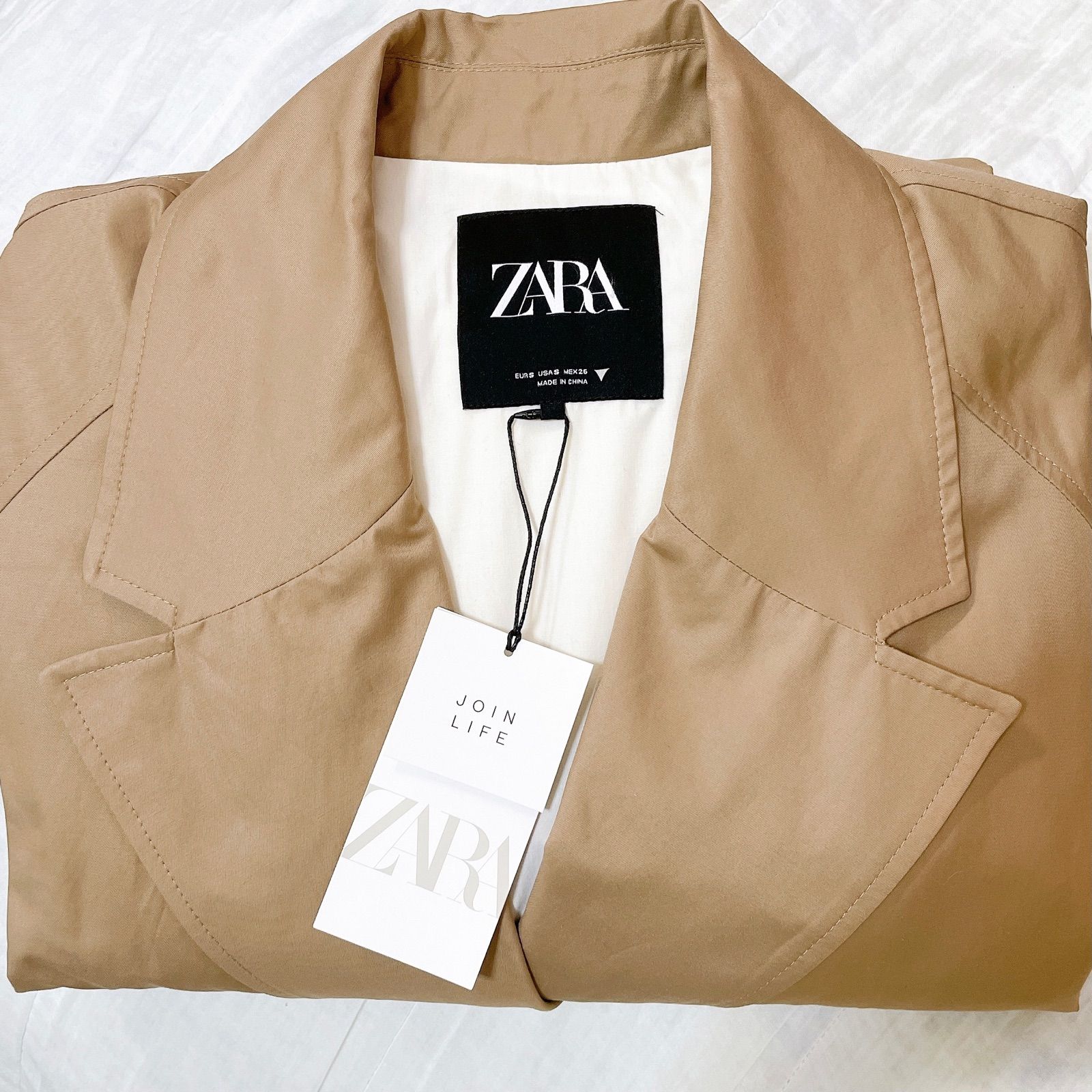 新品】《ZARA》定番人気のシルエット！！コントラストトレンチコート