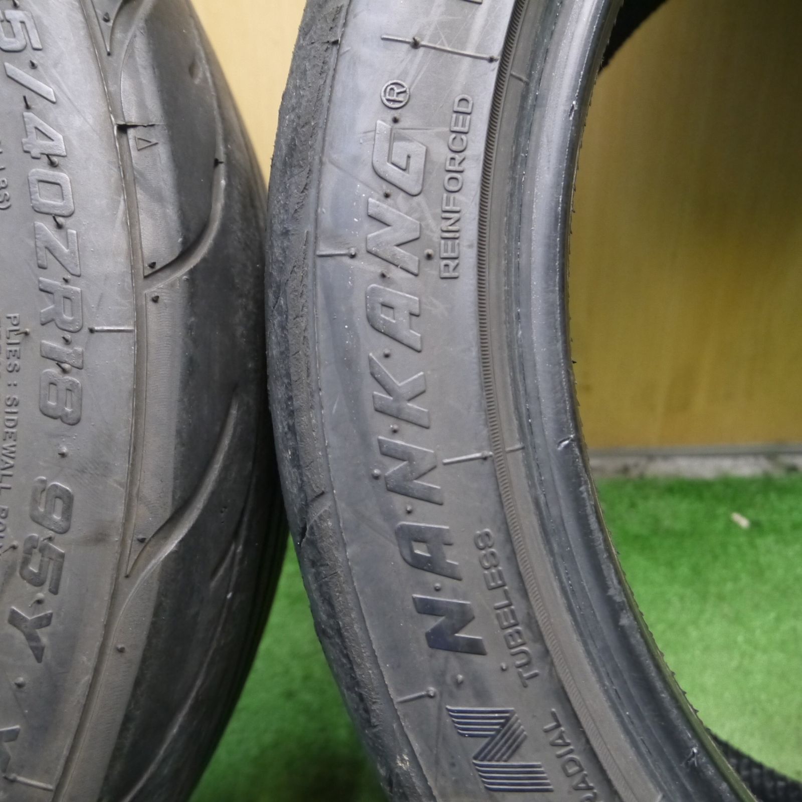 送料無料* バリ溝！22年！8.5分☆235/40R18 ナンカン Sportnex NS-2R
