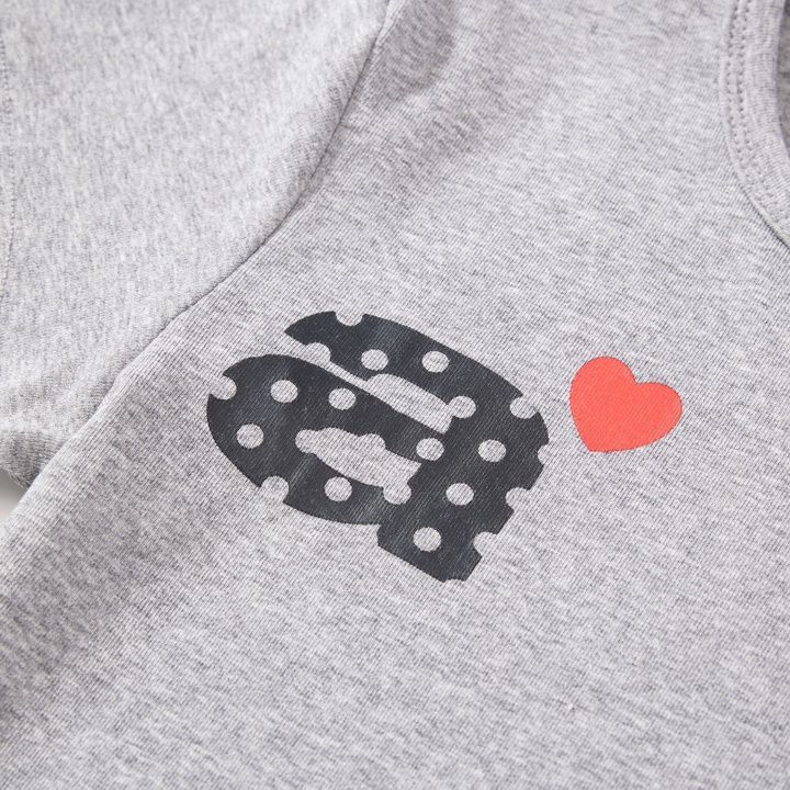 aeae ハートロゴドットTシャツ ネイビー 新品未使用 韓国 aeae 人気 ハートロゴドット Tシャツ ネイビー