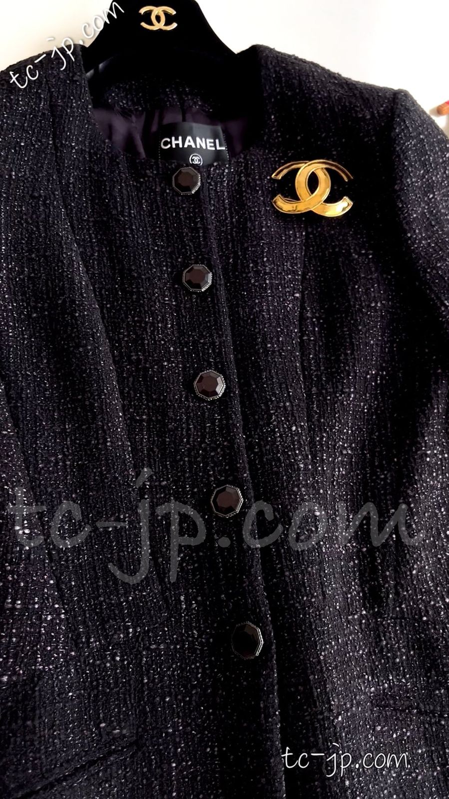 シャネル ジャケット CHANEL ブラック パープル グリポワ宝石 ボタン