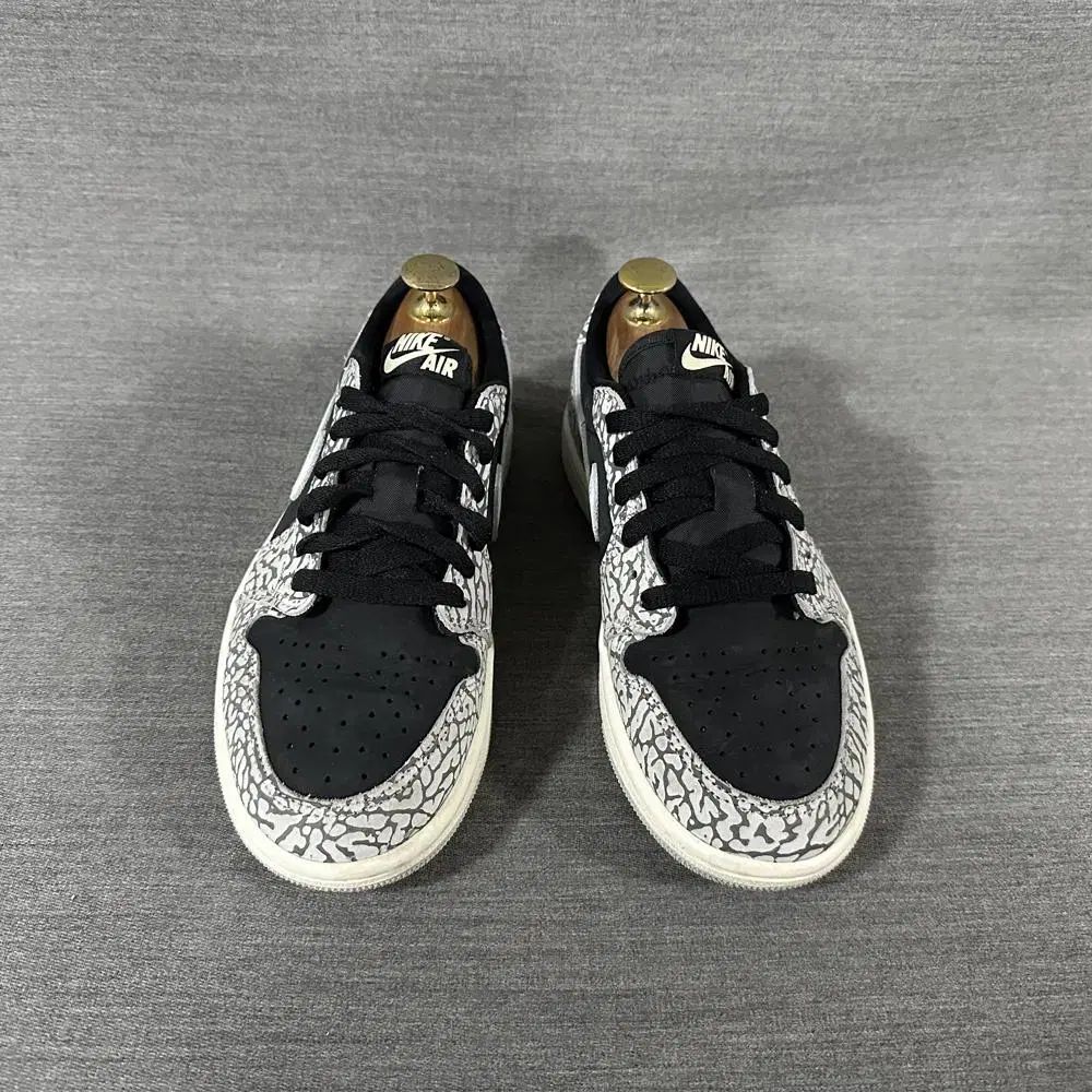 NIKE ナイキ