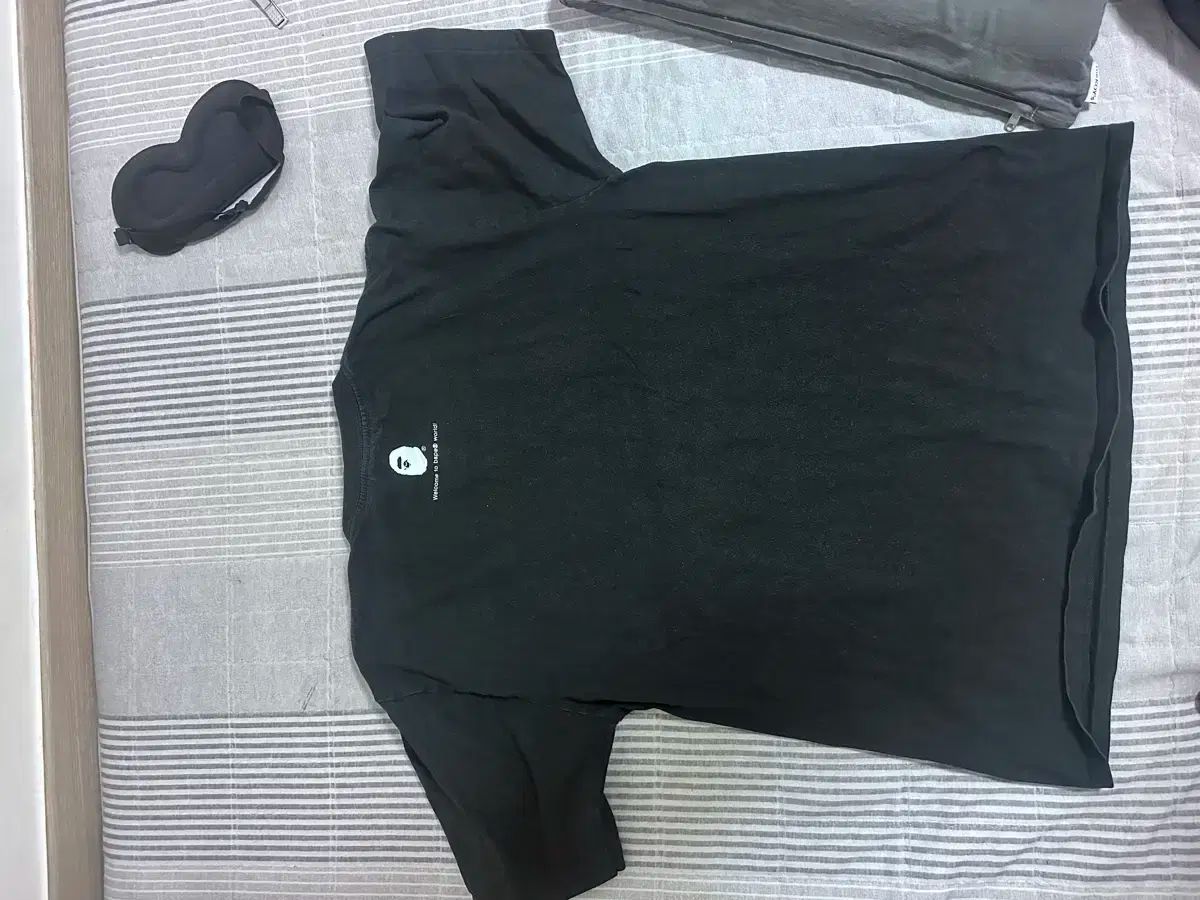 A BATHING APE アベイシングエイプ 半袖Tシャツ