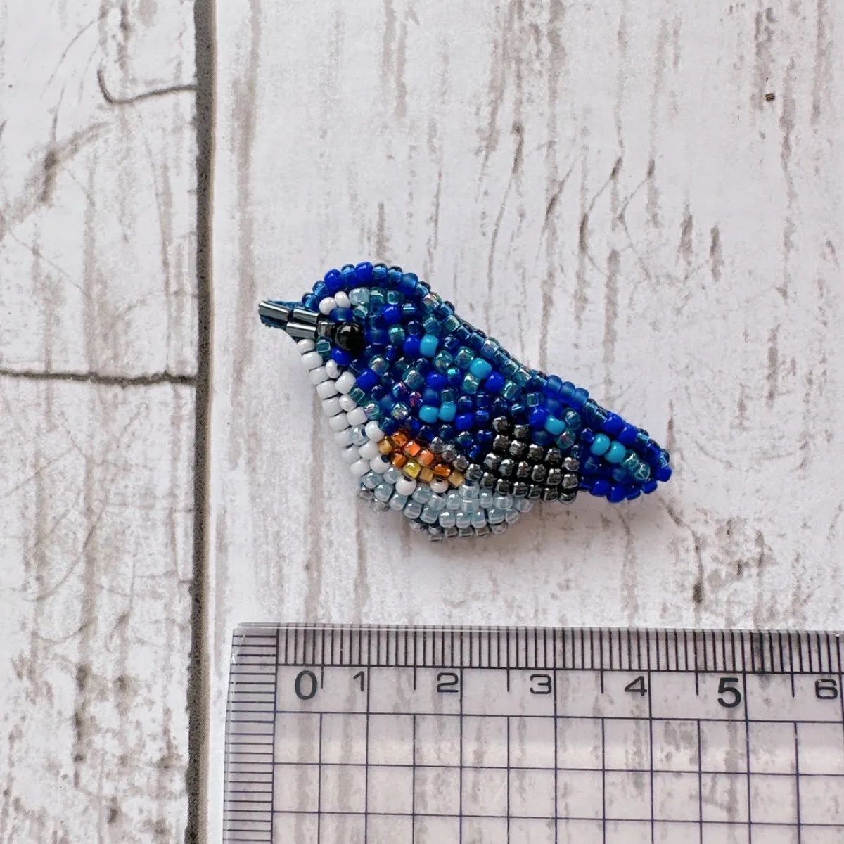 ビーズ ブローチ ルリビタキ ハンドメイド ビーズ刺繍 アクセサリー 鳥