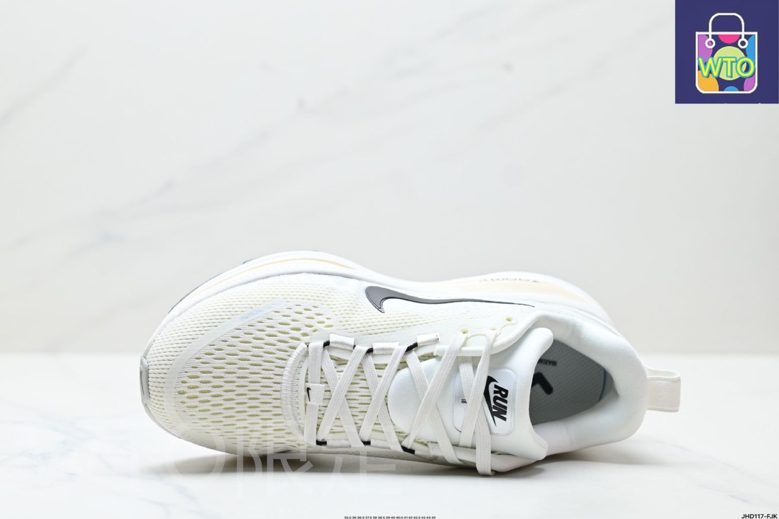 ◆ユニセックス◆NIKE VOMERO 18 OATMEAL ◆関税/送料込◆人気◆ ナイキ Nike VOMERO 18 快適で衝撃吸収・滑り止め性能を備えた