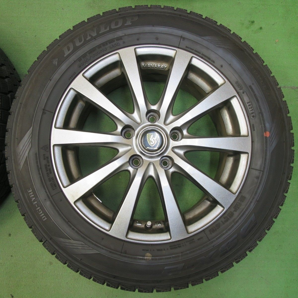 4本価格☆スタッドレス 215/60R16 ダンロップ DSX-2 MANARAY SPORT 