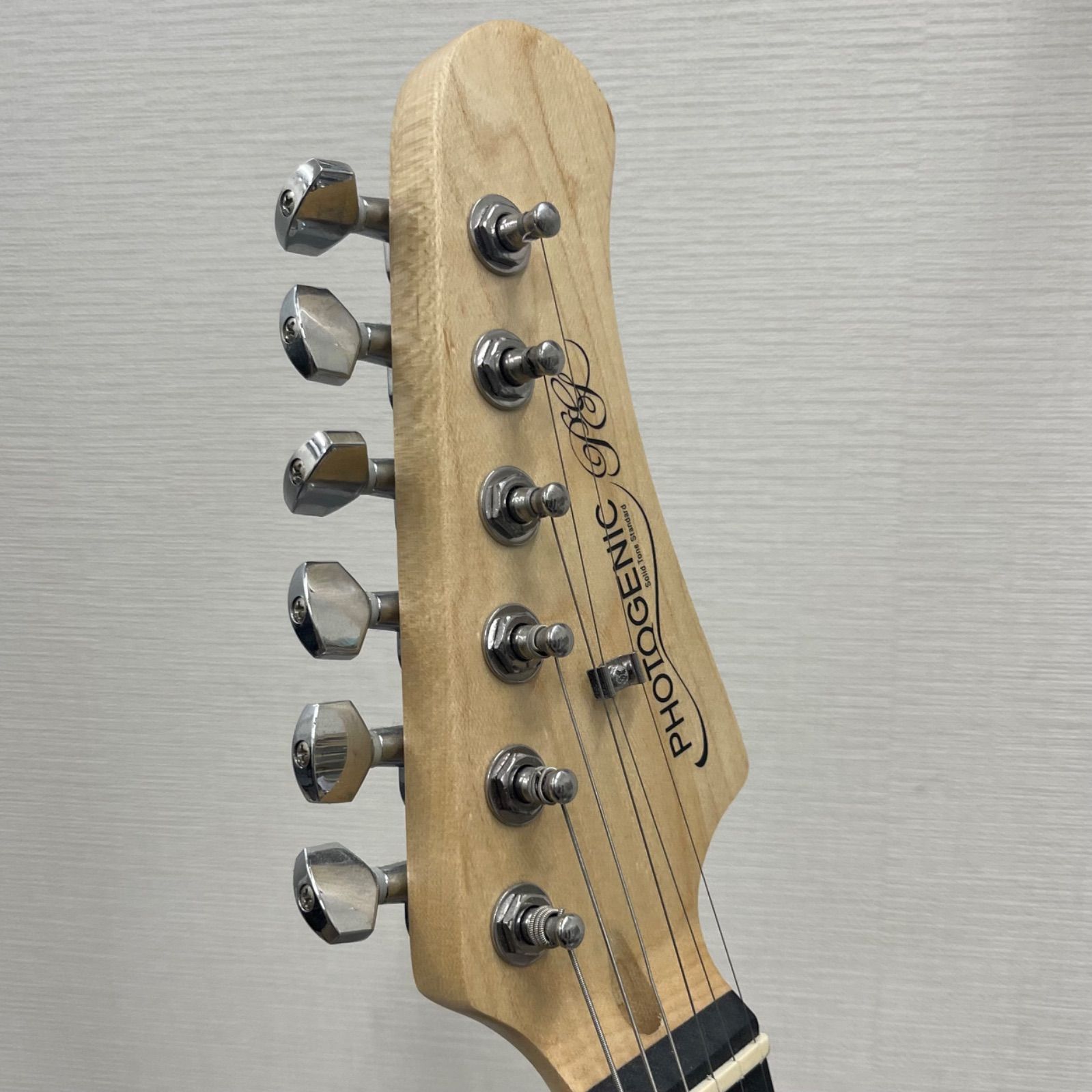 フォトジェニック エレキギター