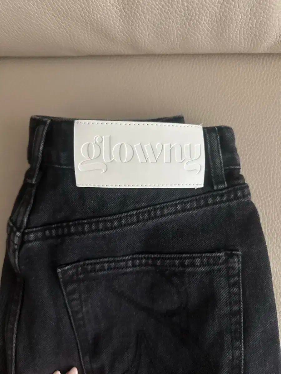 GLOWNY グロウニー デニム Mサイズ M GLOWNY(グロウニー) デニム・ジーパン(レディース) - 海外通販
