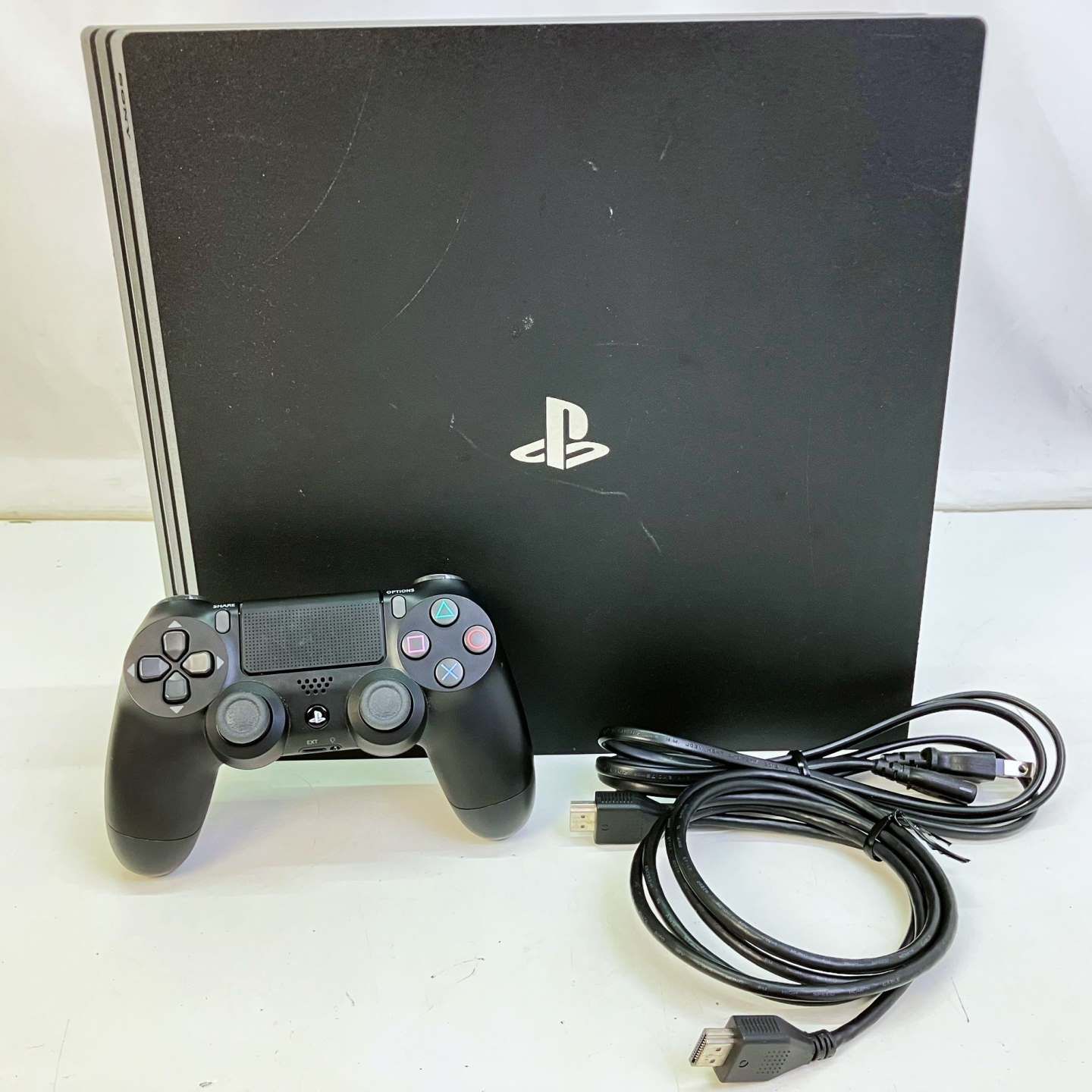 01w-4368 〇 PlayStation 4 PS4 Pro 本体 CUH-7200B ジェットブラック 動作 済み
