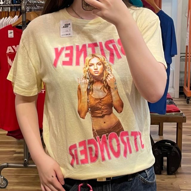 Britney/ブリトニー・スピアーズ】Tシャツ - メルカリ