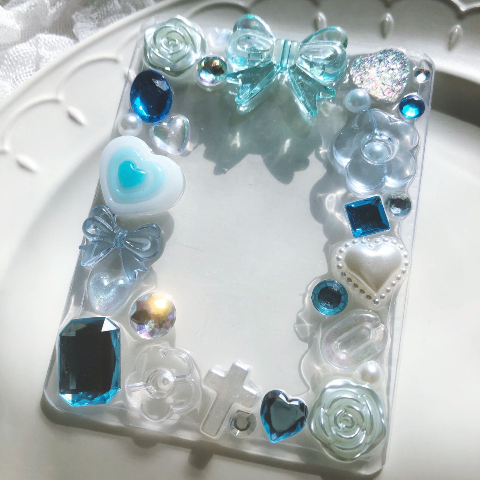 【蕾のラメ色増えました】トレカケース デコ 硬質ケース レジン ハンドメイド Amazon.co.jp: 蕾のラメ色増えましたトレカケース デコ 硬質