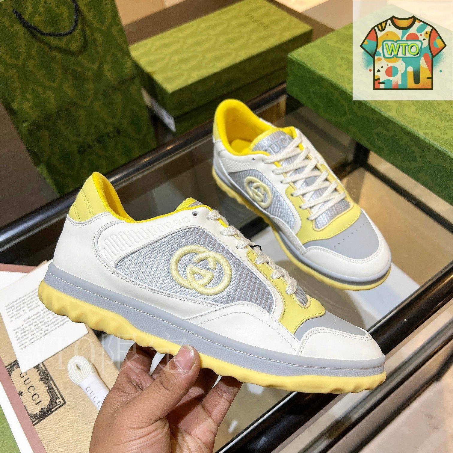 【関税込/国内発】GUCCI■MAC80 レトロ感がカッコいいスニーカー GUCCI グッチ MAC80 スニーカー10-3 - メルカリ